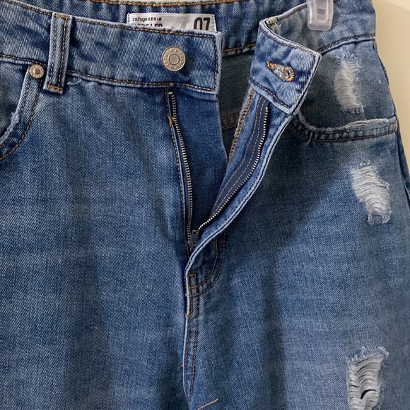 Refuge Denim Wise Leg Distressed Jeans Size 7 - Picture 5 of 8